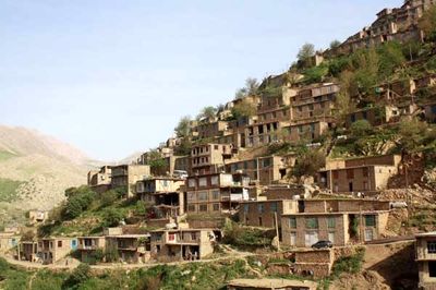 به ناشناخته‌ترین روستاهای پلکانی ایران سفر کنید