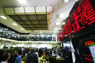 بازار سهام در انتظار پدیدار شدن تاثیر خبرهای مثبت