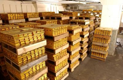 تاثیر سیاست‌های آمریکا در افزایش قیمت طلا